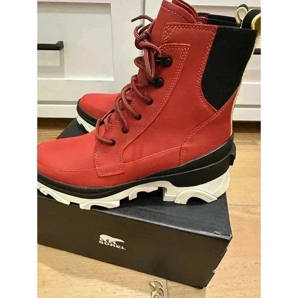 Sorel Brex Boot Lace WP [Warp Red/Black] For Women - Picture 6 of 6